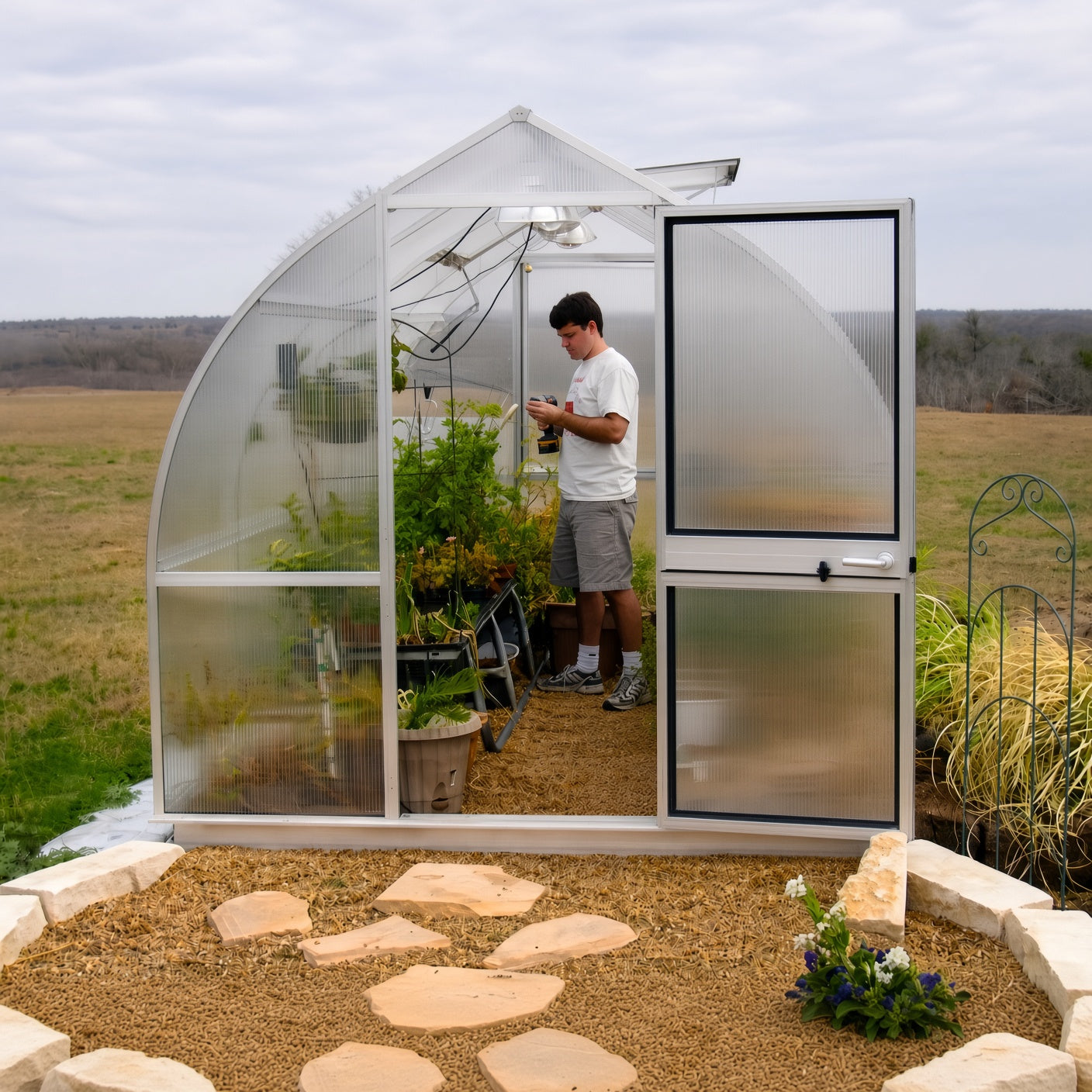 Riga 2s 7x7 Greenhouse